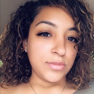 Meet your Posher, Jaryn